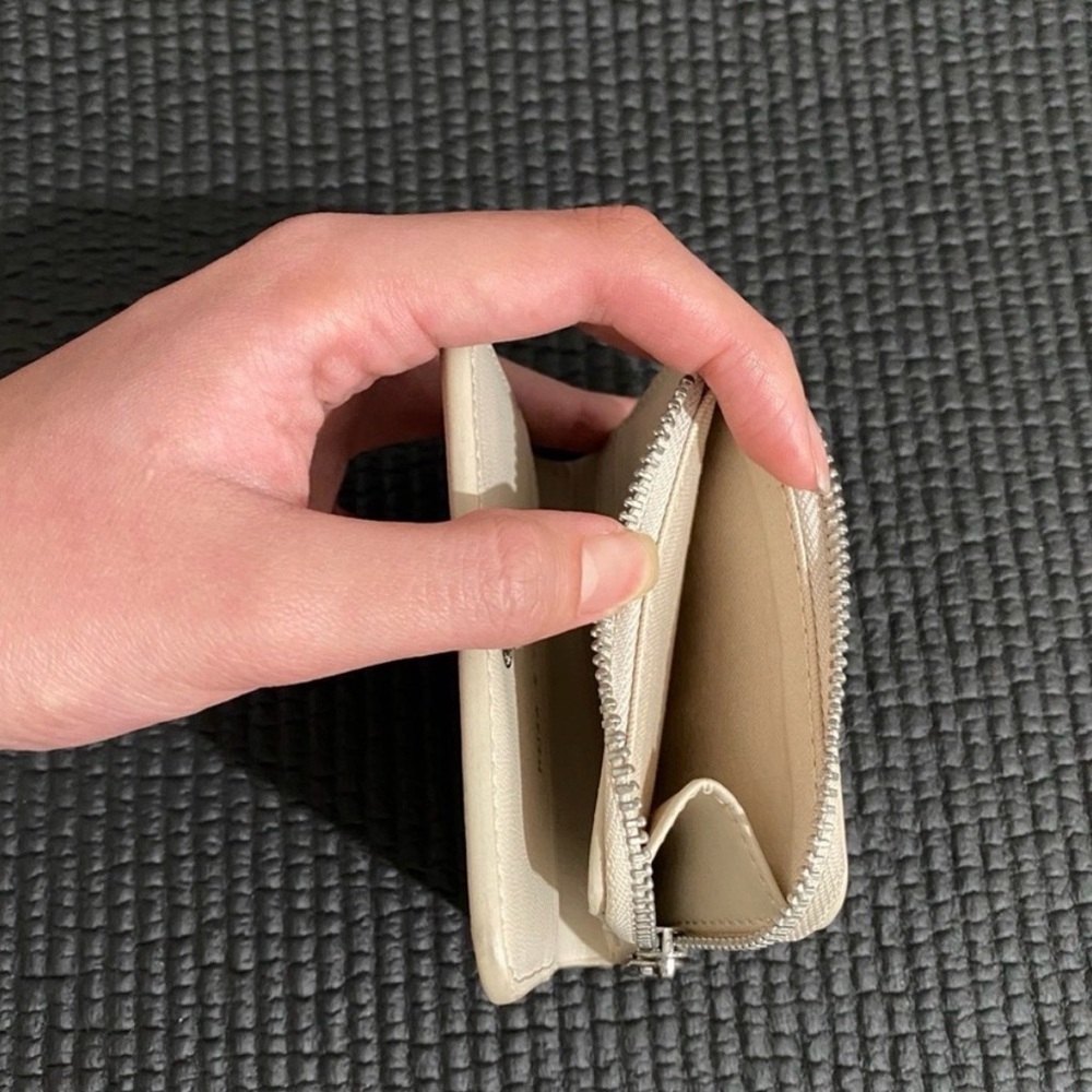 Charles & Keith Card Holder - Picture 8 of 12